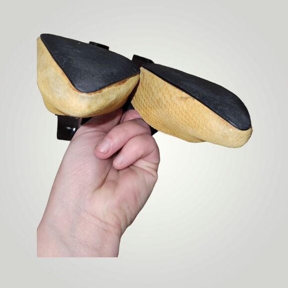 LOGO Lori Goldstein size 8 Kate Colorblock Leather Pointed Toe Block Heel - Picture 6 of 14